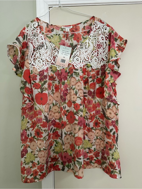 Palm Rio Tops - Palm Bay Floral Lace Yoke Flutter Sleeve Blouse - Red Multi
